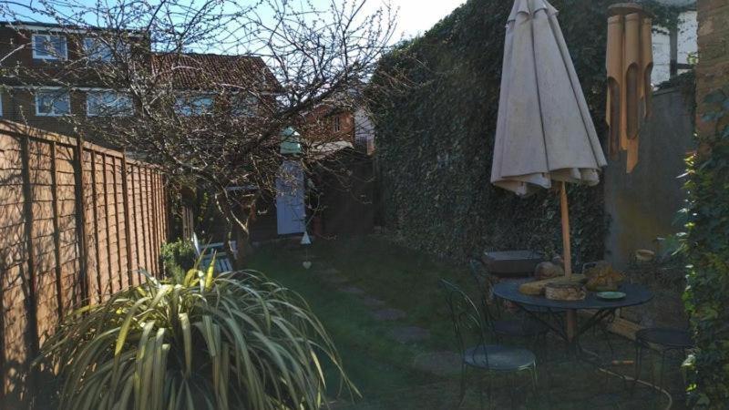 Cosy London Double Room Near Wimbledon Exterior foto